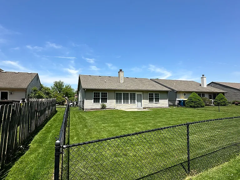 6135 Woodmill Dr — Photo 9