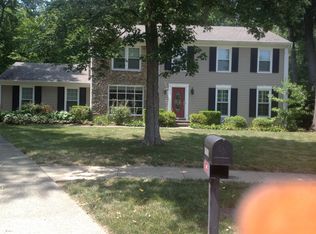 10301 Rock Falls Ct, Louisville, KY
