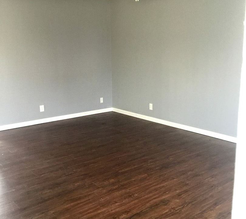 1st image of 249 Executive Ave APT 2B