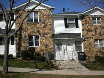 1st image of 550 Buchanan Ave