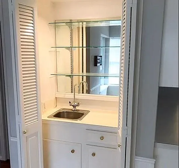 230 W Castle Harbour Dr — Photo 5