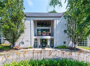 229 Medway St APT 104, Providence, RI 02906