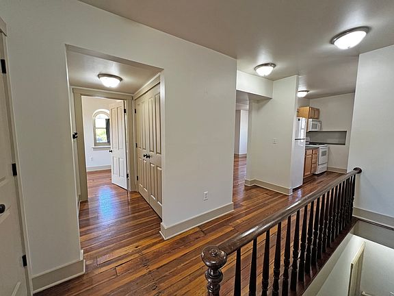 4th image of 248 W 11th St #3C