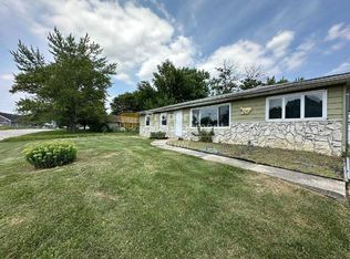 379 Greendale Dr, Valparaiso, IN 46385