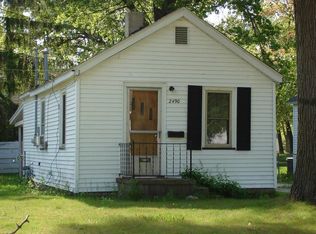 2490 Grove St, Muskegon, MI 49441
