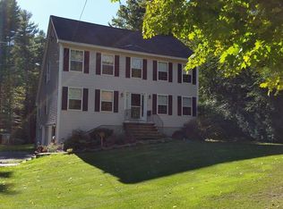 51 Peabody Dr, Danville, NH 03819