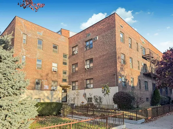 304 Bay 17 St #3A, Brooklyn, NY 11214