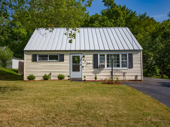 37 King Court, Enfield, CT 06082