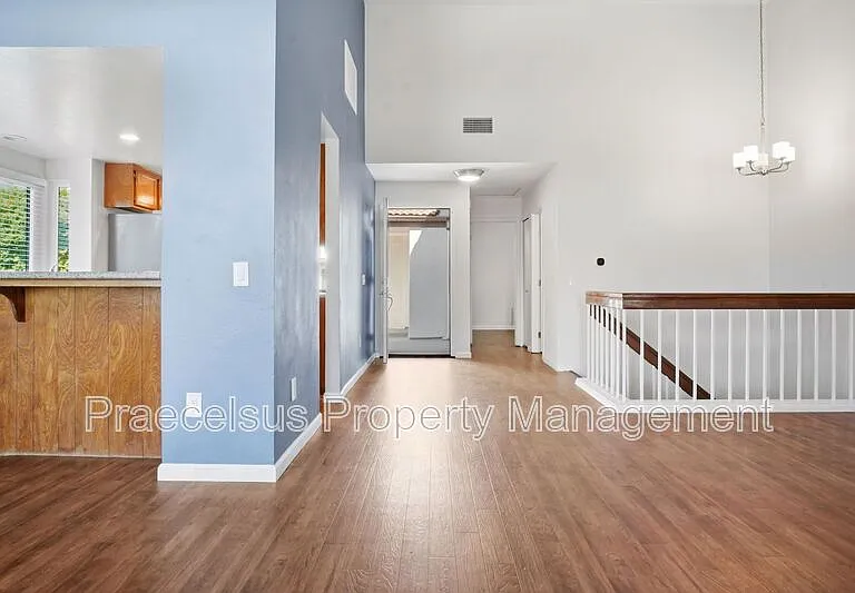 1535 Apache Dr #D — Photo 4