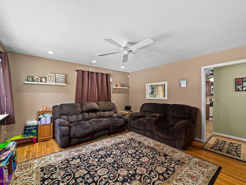 176 S Point Dr, Avon Lake, OH 44012 Zillow