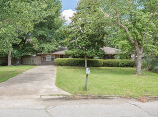 539 Meadow Dr, Diberville, MS 39540