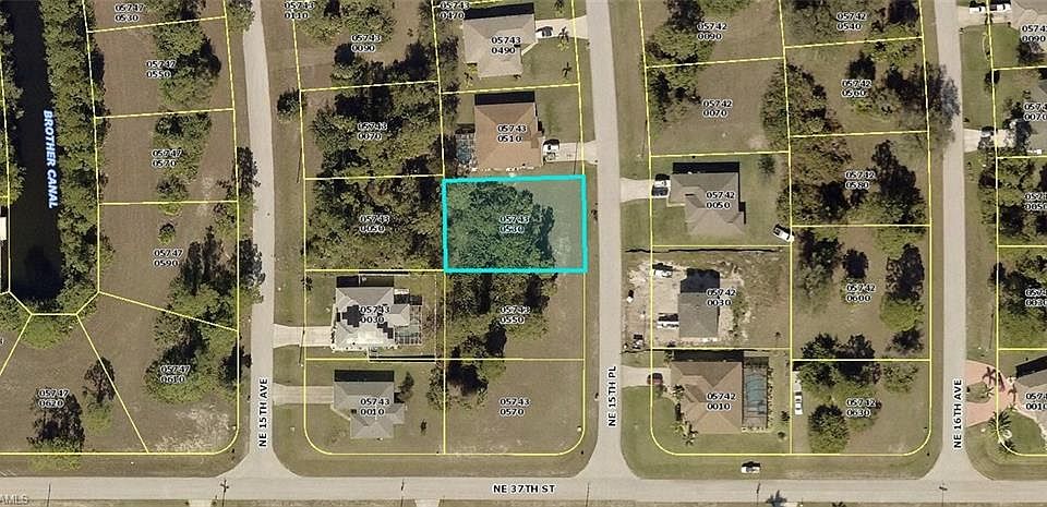 1st image of 3708 NE 15th Pl