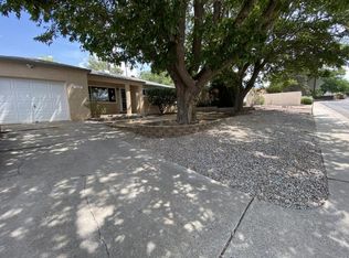 11413 Snow Heights Blvd NE, Albuquerque, NM 87112