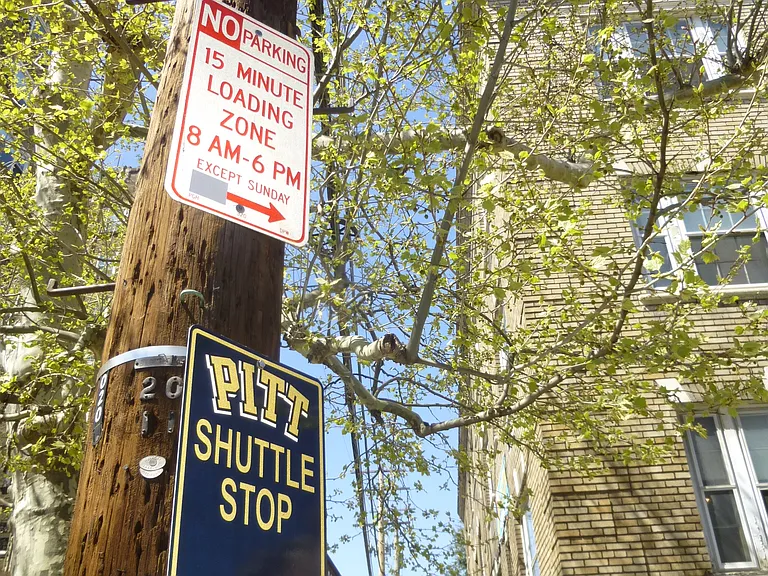 Pitt Shuttle Stop