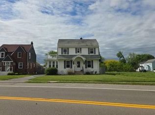 437 Potters Rd, Buffalo, NY 14220
