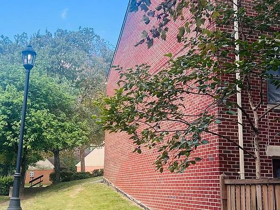 5th image of 3437 Bantry Way