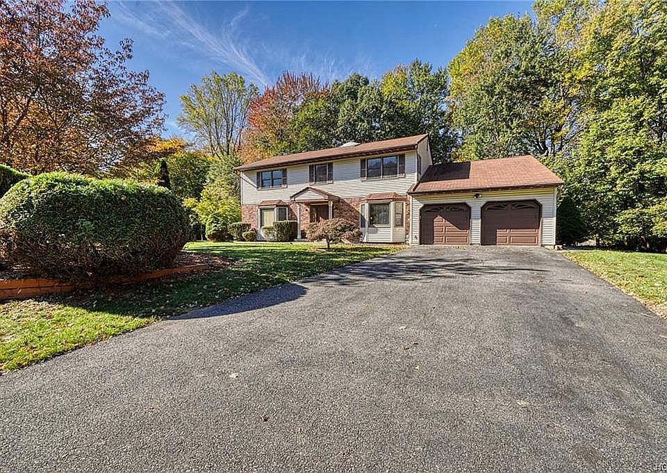 1st image of 408 Red Oak Dr