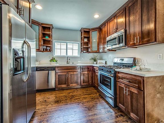 5th image of 4008 W 59th St
