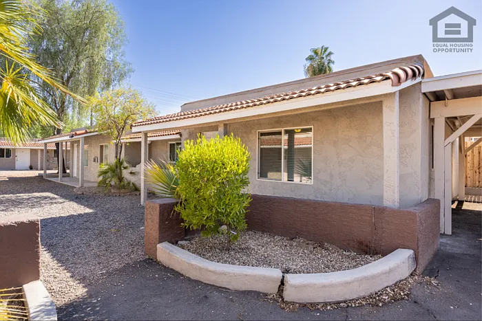 1 bed, 1.0 bath, 711 sqft, $999 — Photo 4