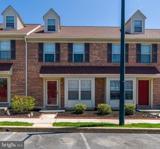 4 Acorn Blvd, Lancaster, PA, 17602