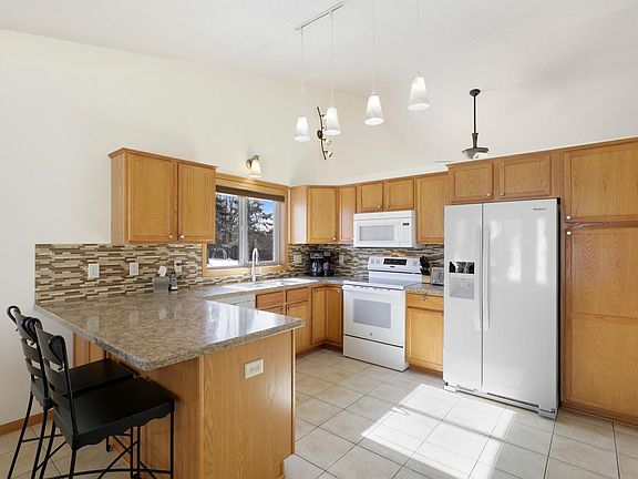 3rd image of 2246 125th Ln NW