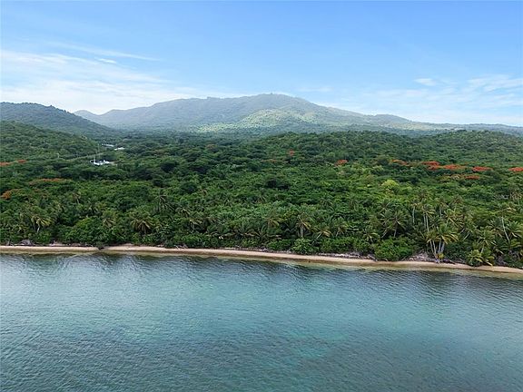 3rd image of Punta Arenas Puerto Real