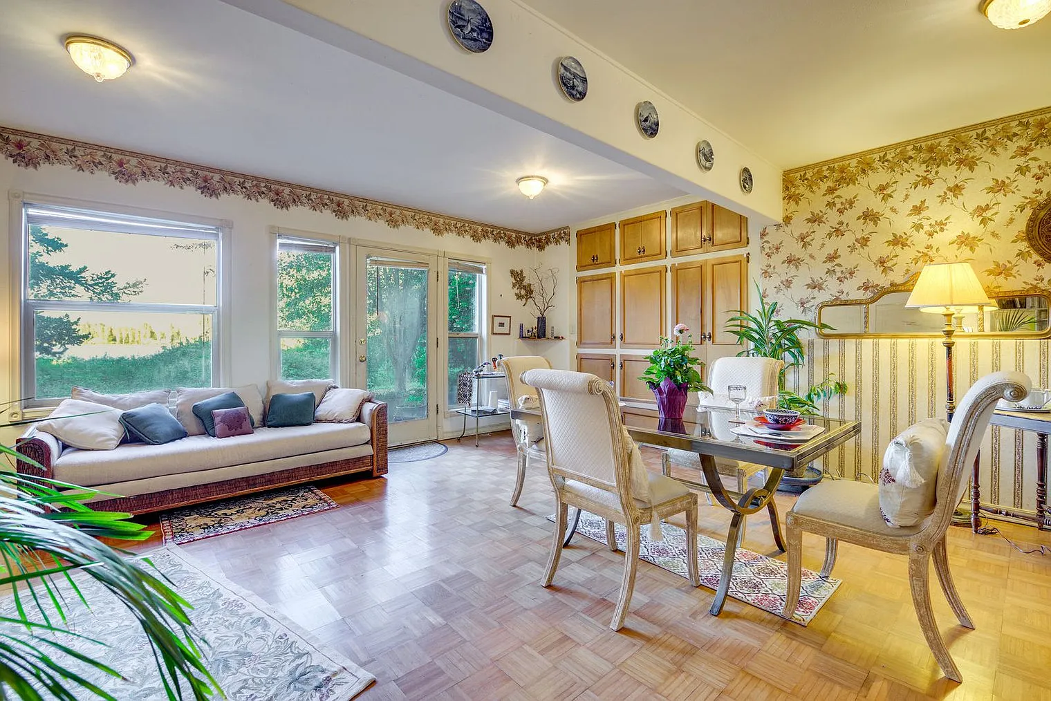 1 bed, 1.0 bath, 742 sqft, $2,715 — Photo 1