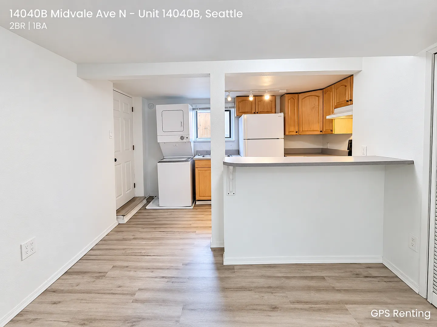 Updated 2-Bedroom, 1-Bathroom Home in North Seattle — Photo 3
