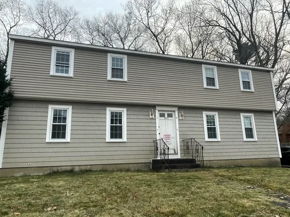 405 High St, Hampton, NH 03842