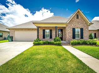 661 Lancaster Dr, Houma, LA 70360