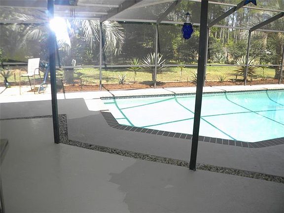 3rd image of 2402 Burlwood Dr