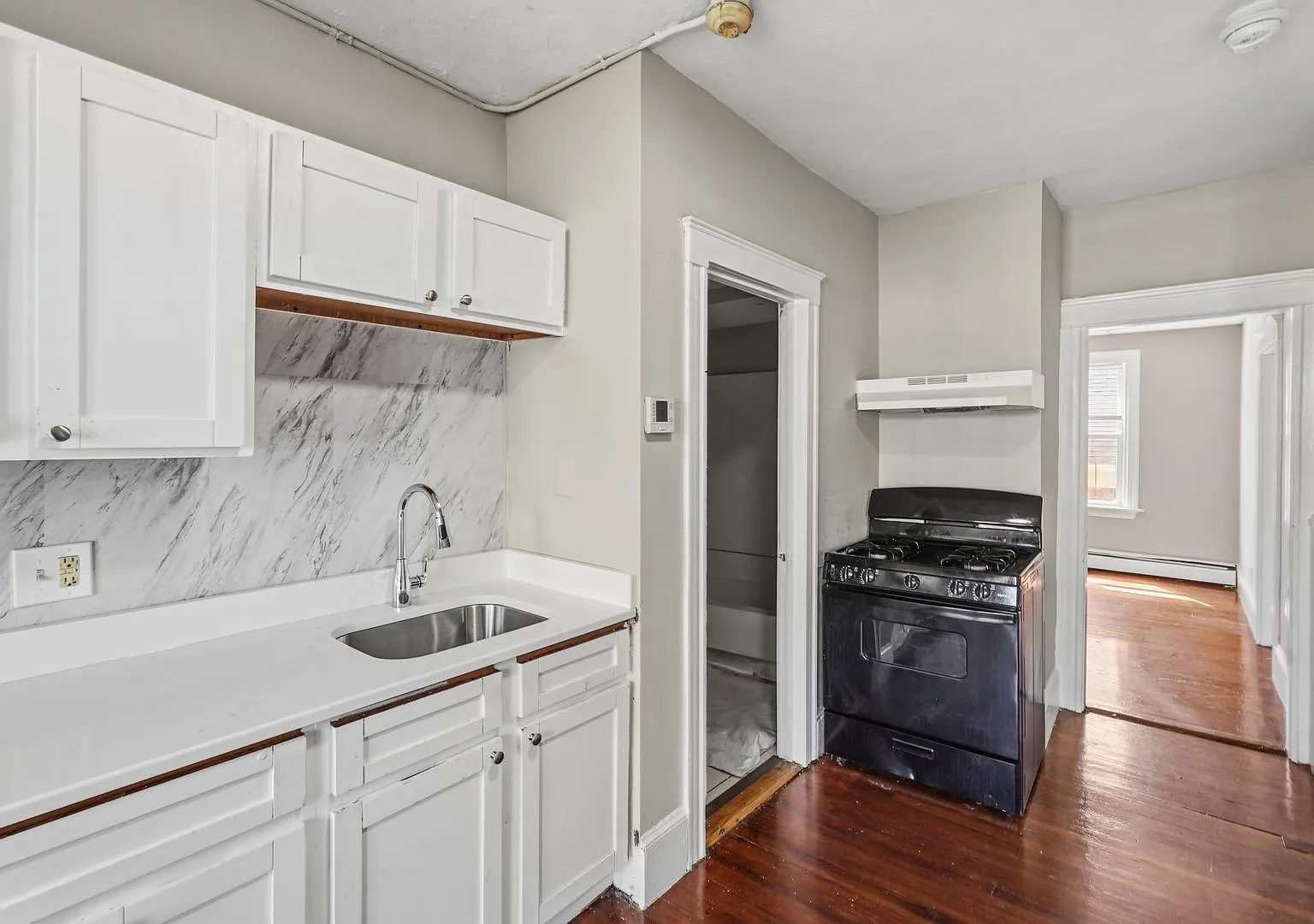 134 Rathbun St — Photo 1