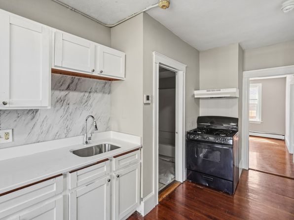 134 Rathbun St