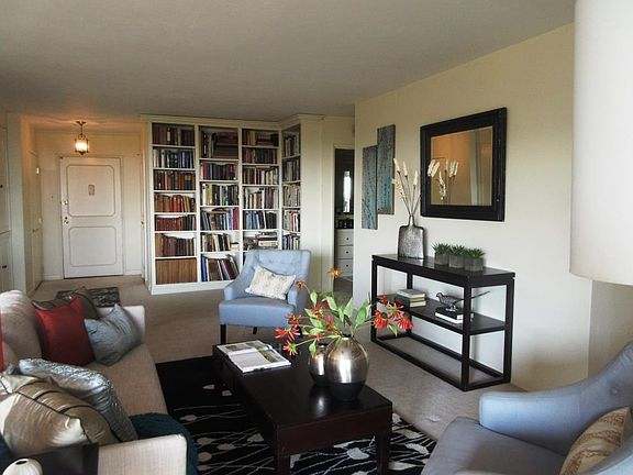 2nd image of 2401 Pennsylvania Ave APT 9A1
