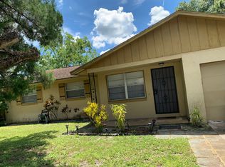 207 Terry Ln, Sanford, FL 32771