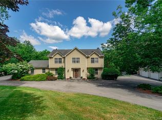 61 Warford Rd, Westtown, NY 10998
