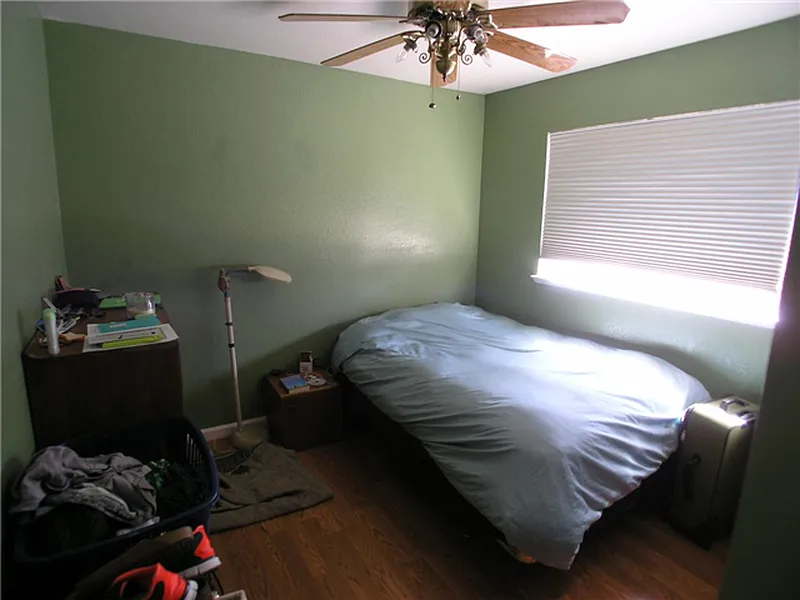 Thumbnail 12