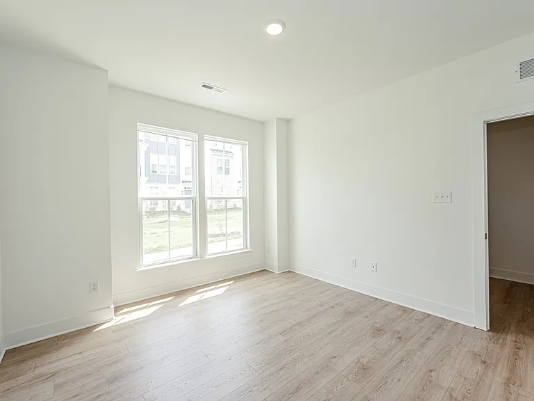 15321 Sunray Aly — Photo 5