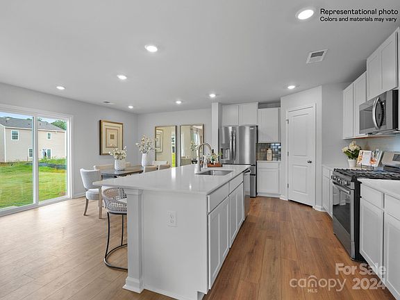 4th image of 10326 Chatham Run Ln #75