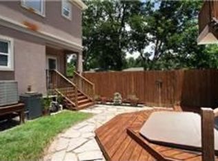 1350 Beall St, Houston, TX 77008