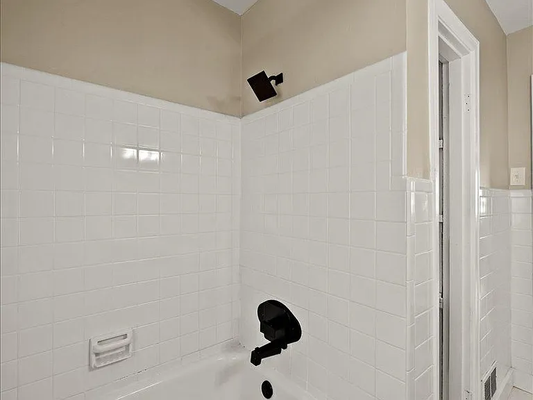 204 Stevenson Rd — Photo 11