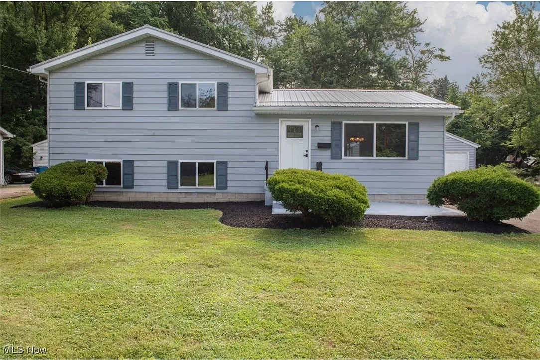 159 Lettie Ave photo 1