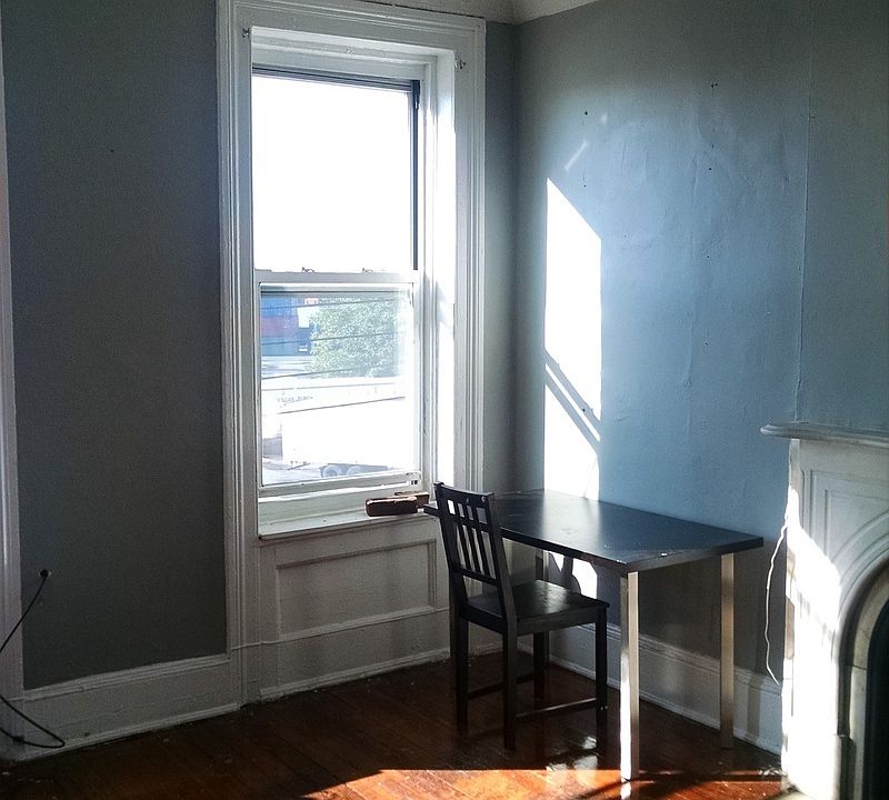 1st image of 115 Van Brunt St APT 4F