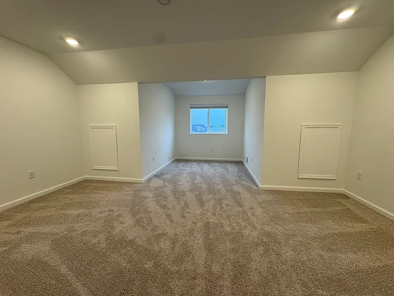 2774 Bristol Ridge Dr — Photo 9