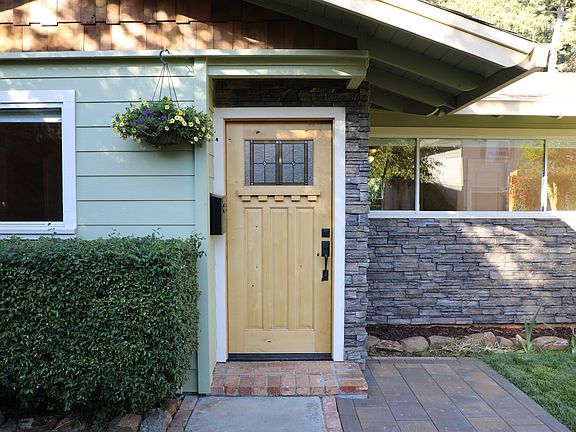 4th image of 49 Monte Vista Ln