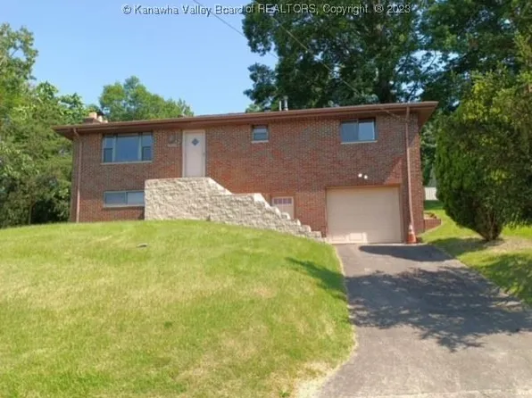 1201 Woodland Dr, Charleston, WV 25302