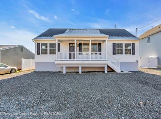 100 Lighthouse Dr, Waretown, NJ 08758