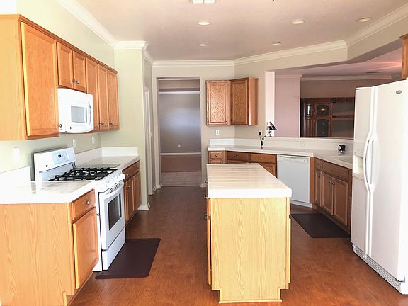 5th image of 2034 Lavender Hill Ct
