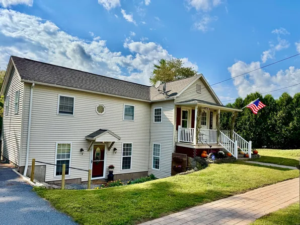 5 Holt Street, Plymouth, CT 06786