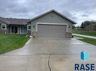 605 Parkdale Dr UNIT 1, Inwood, IA 51240